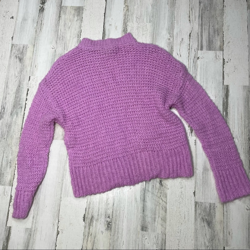 Chelsea 28 Loose Knit Purple Sweater Small Violet